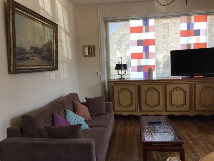 Location de vacances - Appartement à Saint-Malo - Téléviseur Sony 107cm