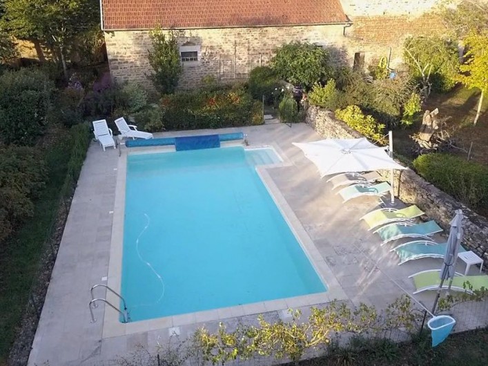 Location de vacances - Gîte à Normier - piscine partagée