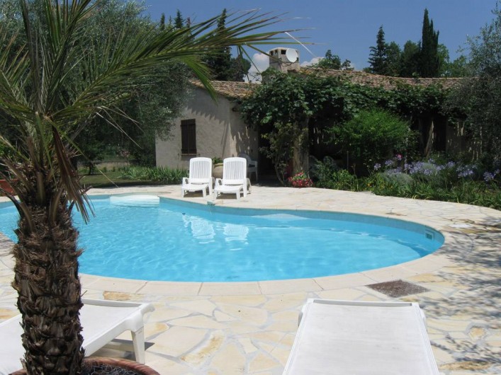 Location de vacances - Appartement à Gattières - Piscine