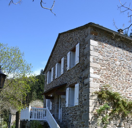 Location de vacances - Gîte à Lacrouzette - Hameau de Thouy - Tarn -      Sidobre en Occitanie Gite La Vallée