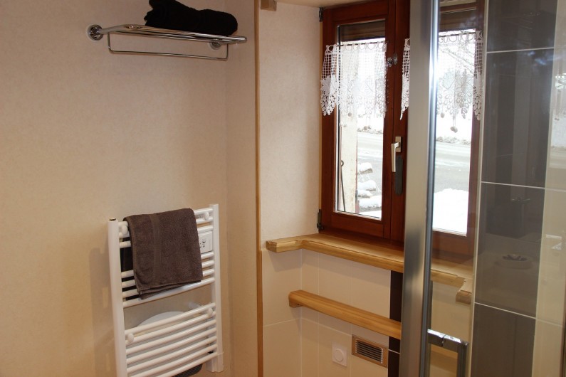 Location de vacances - Gîte à Saint-Pierre - La salle d' eau