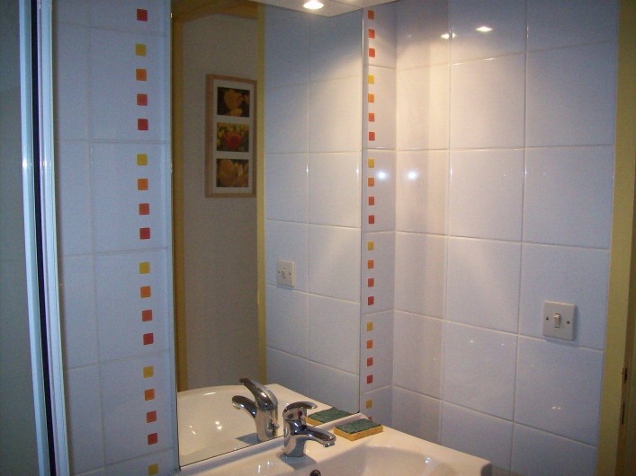 Location de vacances - Maison - Villa à Lacanau Océan - Salle d'eau