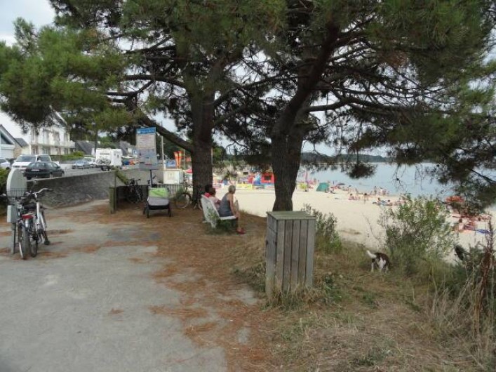 Location de vacances - Appartement à La Trinité-sur-Mer - Entrée plage du Men Du