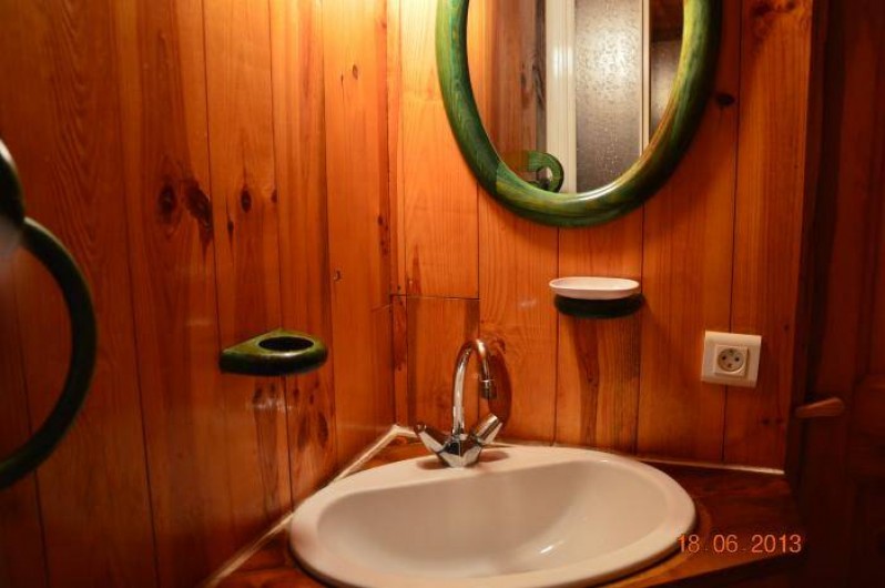 Location de vacances - Chambre d'hôtes à Saint-Anthème - Chambre "Montagne"