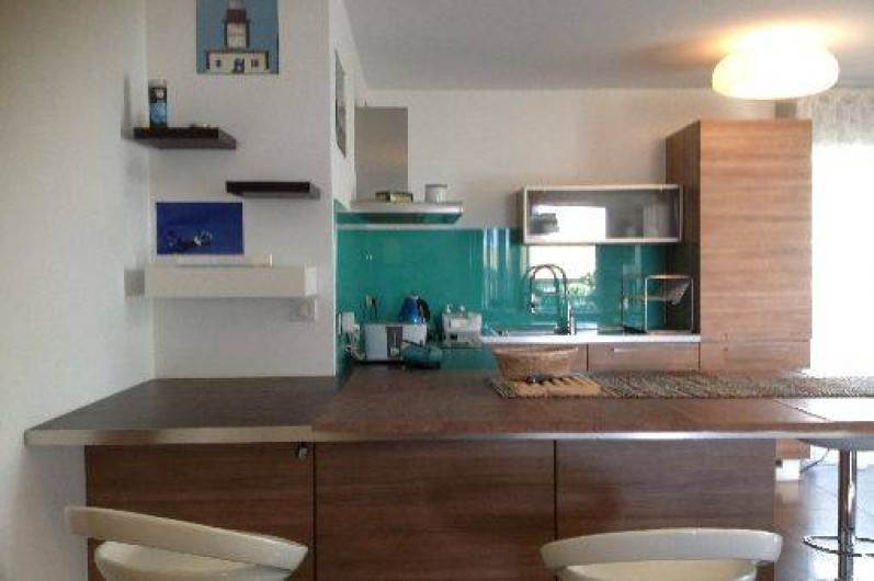 Location de vacances - Appartement à L'Île-Rousse - cuisine ouverte