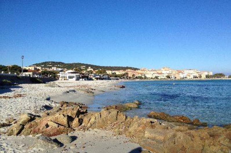 Location de vacances - Appartement à L'Île-Rousse - plage à 2 minutes de la maison