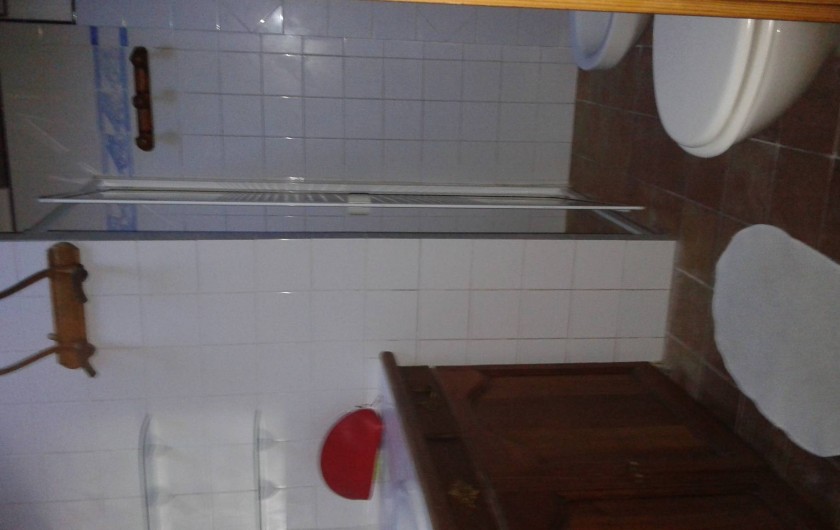 Location de vacances - Maison - Villa à Saint-Clément-des-Baleines - salle de douche chambre 1 il y a aussi  wc et bidet 