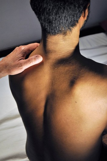 Location de vacances - Chambre d'hôtes à Joinville-le-Pont - Massage aux huiles essentielles