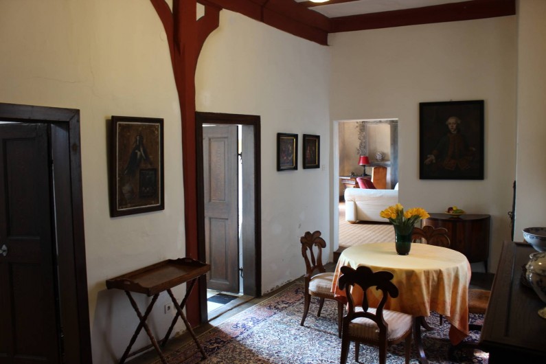 Location de vacances - Appartement à Unsleben - l'entree de l'appartment. La porte ouverte à la gauche mène à la cuisine.