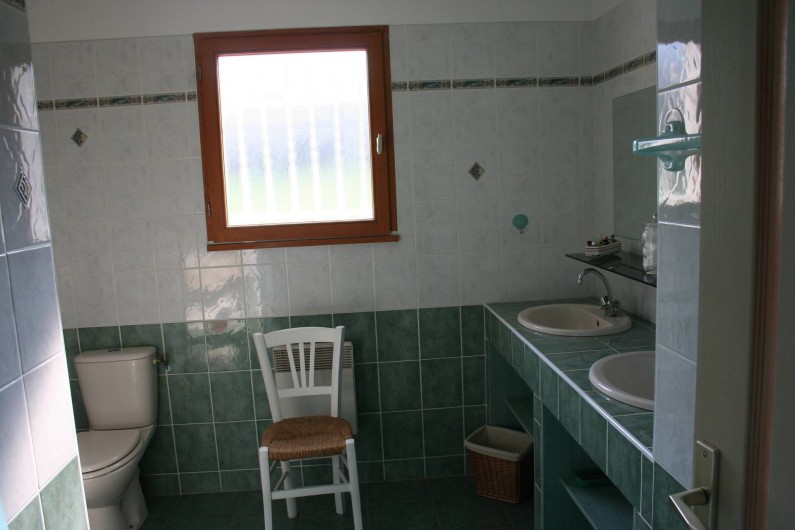 Location de vacances - Villa à Saint-Martin-sur-Lavezon - Salle de bains
