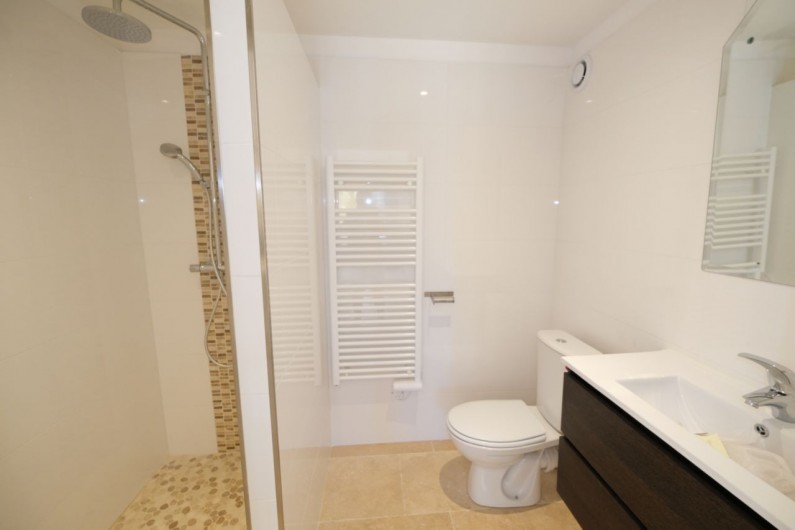 Location de vacances - Villa à Aureille - Salle d'eau