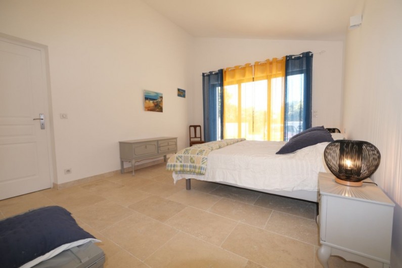 Location de vacances - Villa à Aureille - Chambre avec lit double