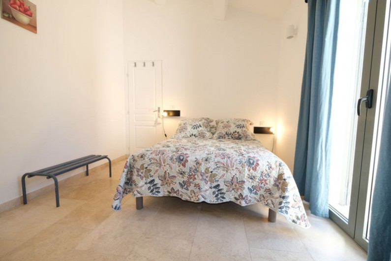 Location de vacances - Villa à Aureille - Chambre avec lit double
