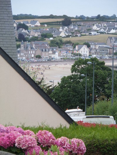 Location de vacances - Maison - Villa à Erquy - Petite vue mer du terrain