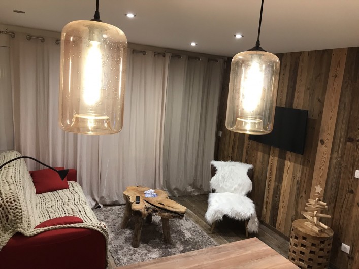 Location de vacances - Appartement à Val Thorens - Pièce principale vue de la cuisine
