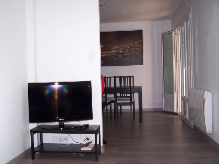 Location de vacances - Appartement à Cannes - Salon vue TV