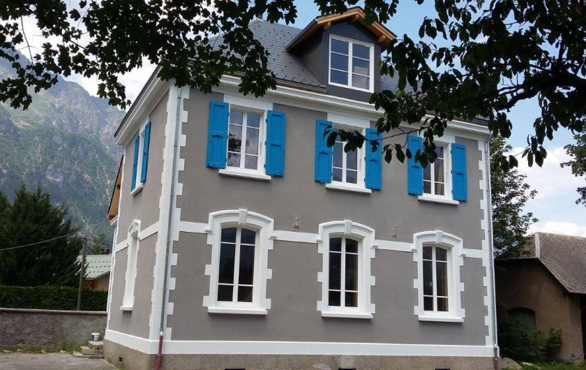 Location de vacances - Maison - Villa à Le Bourg-d'Oisans - Le bâtiment est compris de 2 appartements