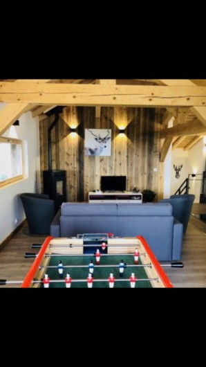 Location de vacances - Chalet à Saint-Sigismond - Coin TV