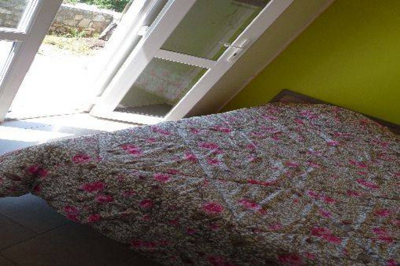 Location de vacances - Chalet à Saint-Alban-Auriolles - Suite parentale, chalet Sud Ardèche Rev'o Thijol