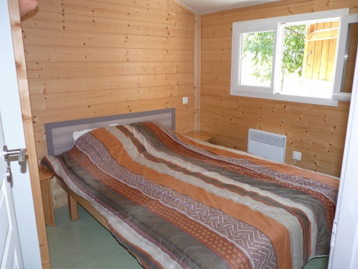 Location de vacances - Chalet à Saint-Alban-Auriolles - Chambre, Location de vacances,chalet Sud Ardèche Rev'o Thijol