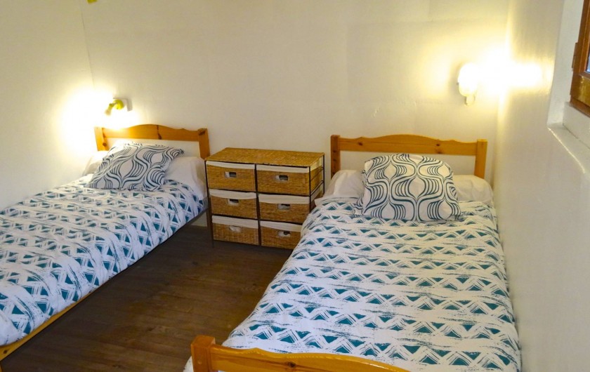 Location de vacances - Gîte à Le Pont-de-Montvert - chambre 2 lits