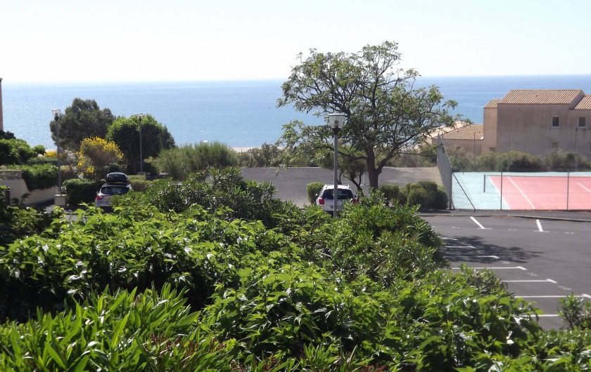 Location de vacances - Studio à Saint-Pierre la Mer - vue de la loggia