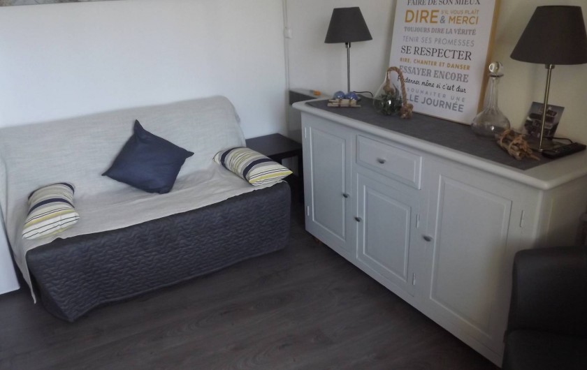 Location de vacances - Studio à Saint-Pierre la Mer - salle de séjour