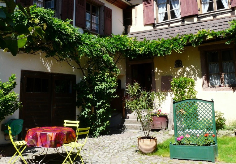 Location de vacances - Gîte à Ribeauville - Gîte Alsacien, Vous serez d’emblée sous le charme de l’endroit