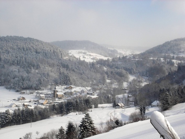Location de vacances - Chalet à Basse-sur-le-Rupt - Village de Planois en hiver