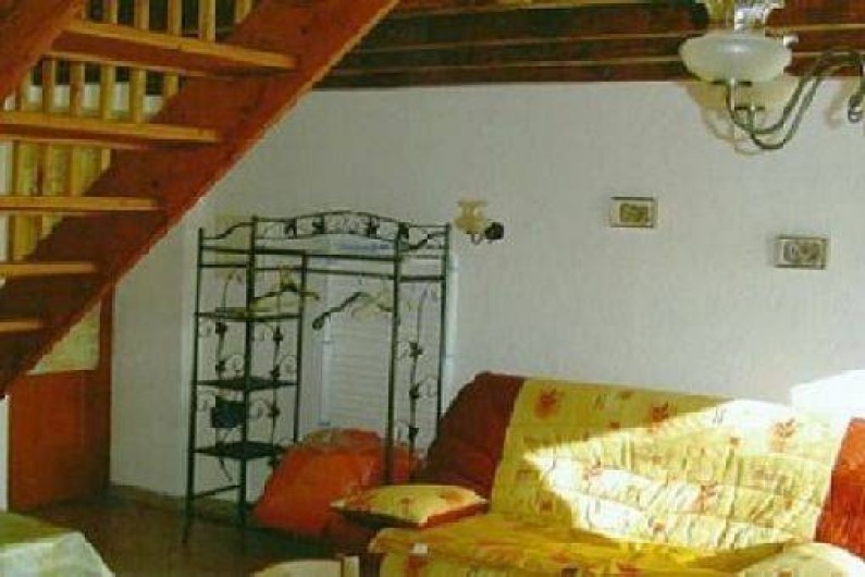 Location de vacances - Gîte à Auriac-du-Périgord - Pièce à vivre