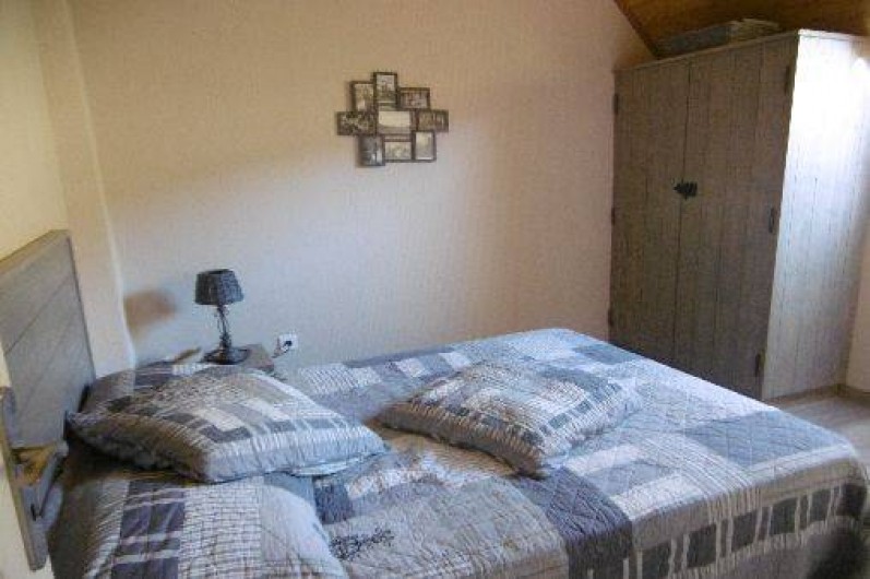 Location de vacances - Gîte à Le Claux - Chambre 3 - Étage