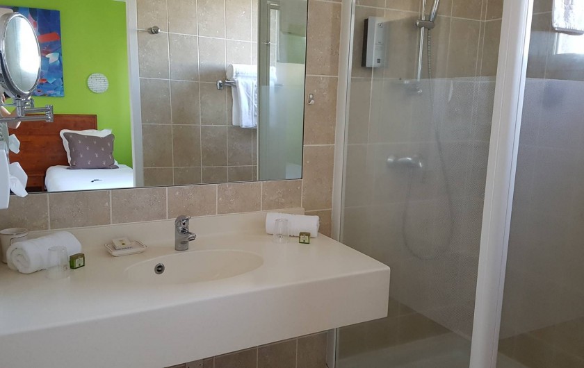 Location de vacances - Hôtel - Auberge à Saint-Jean-le-Centenier - Salle de Bain