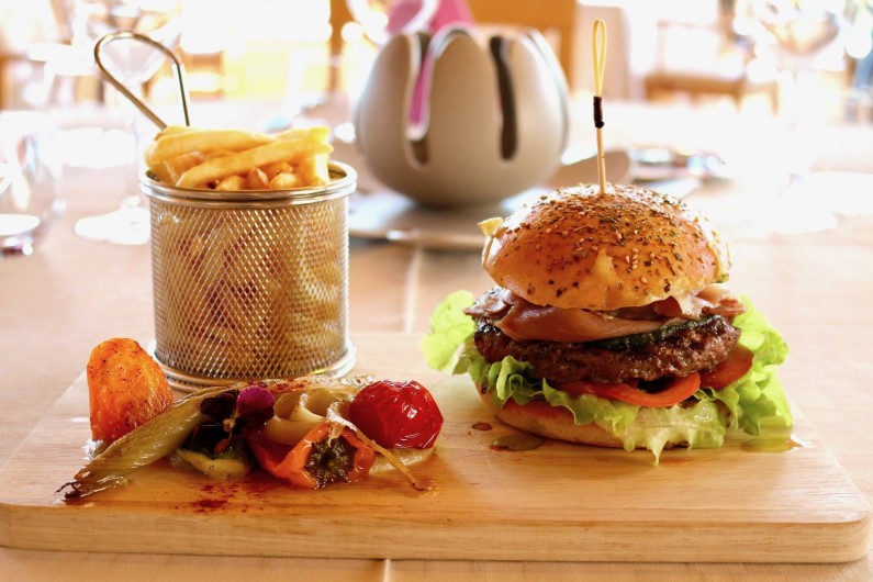 Location de vacances - Hôtel - Auberge à Saint-Jean-le-Centenier - Burger du Mas été 2018