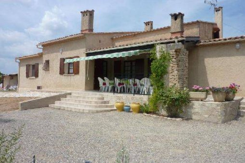 Location de vacances - Villa à La Tour-d'Aigues