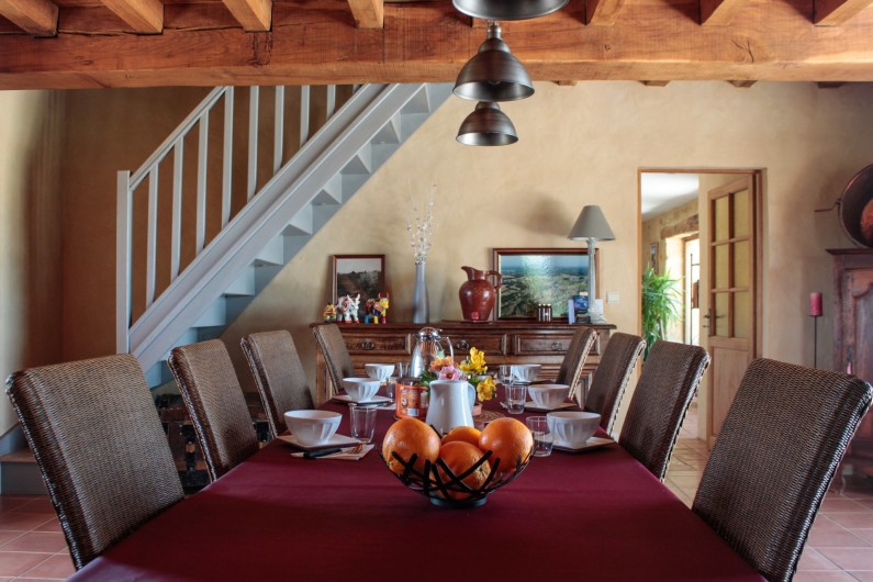 Location de vacances - Chambre d'hôtes à Saint-Avit-Sénieur - salle à manger