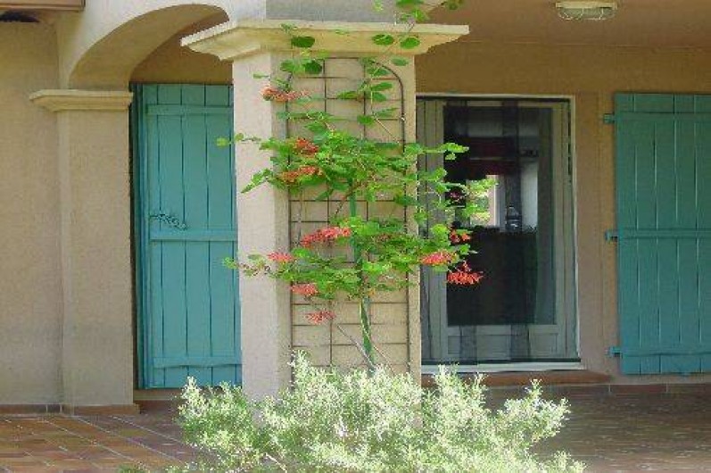 Location de vacances - Villa à Pierrevert - coté jardin