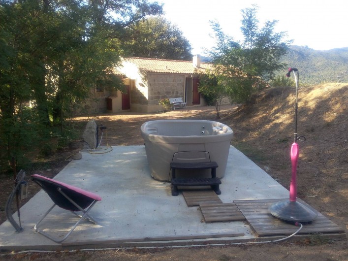 Location de vacances - Appartement à Sartène - SPA ( jacuzzi)