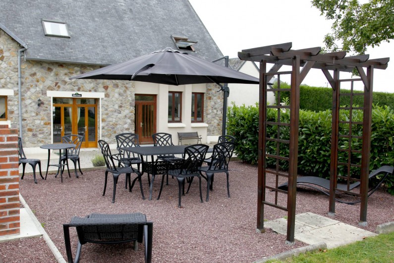 Location de vacances - Gîte à Sainteny - un patio