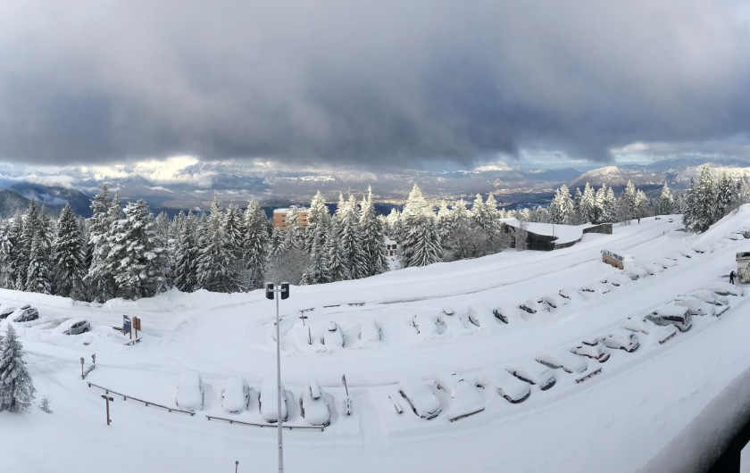 Location de vacances - Appartement à Chamrousse - VUE BALCON