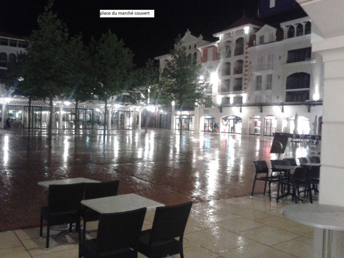 Location de vacances - Appartement à Arcachon - place du marché