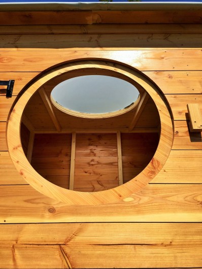 Location de vacances - Chambre d'hôtes à Auriac-du-Périgord - Une nuit sous les étoiles dans un lit de 140