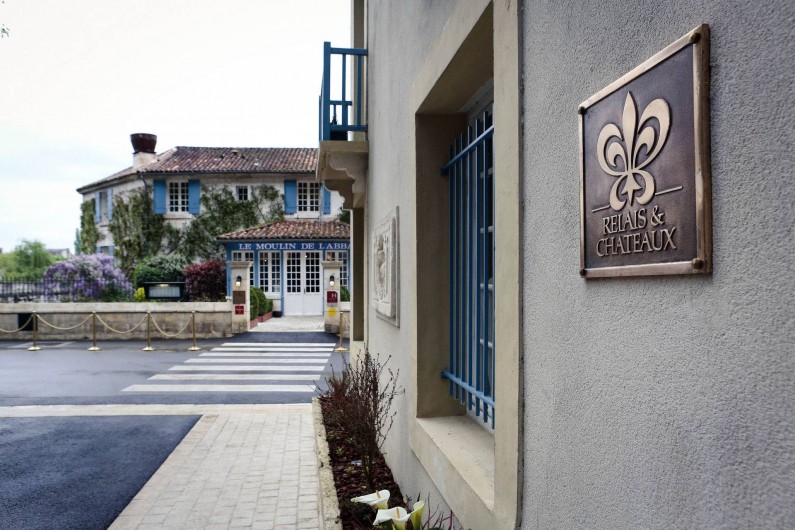 Location de vacances - Hôtel - Auberge à Brantôme - Entrée Hôtel