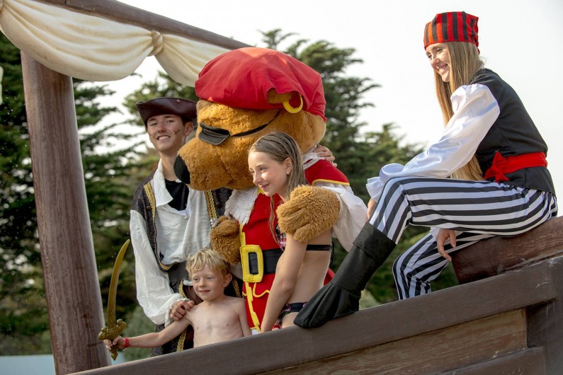 Location de vacances - Camping à Brem-sur-Mer - Animations d'avril à novembre avec notre mascotte Capitain' Pirate