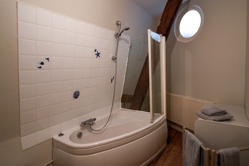 Location de vacances - Gîte à Saint-Valery-sur-Somme - Salle de Bain étage