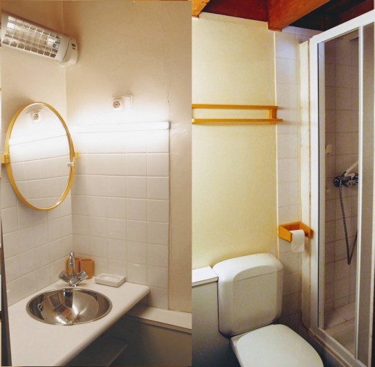 Location de vacances - Villa à Embrun - 3ème salle d'eau au niveau haut: wc, douche, lavabo.
