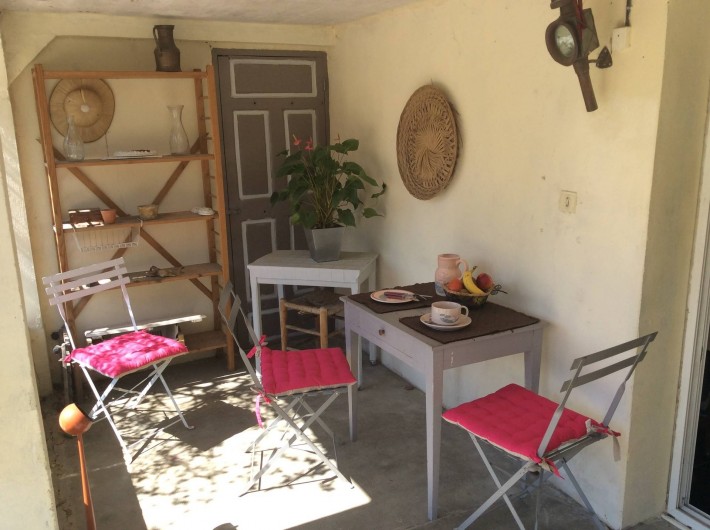 Location de vacances - Appartement à Carpentras - terrasse
