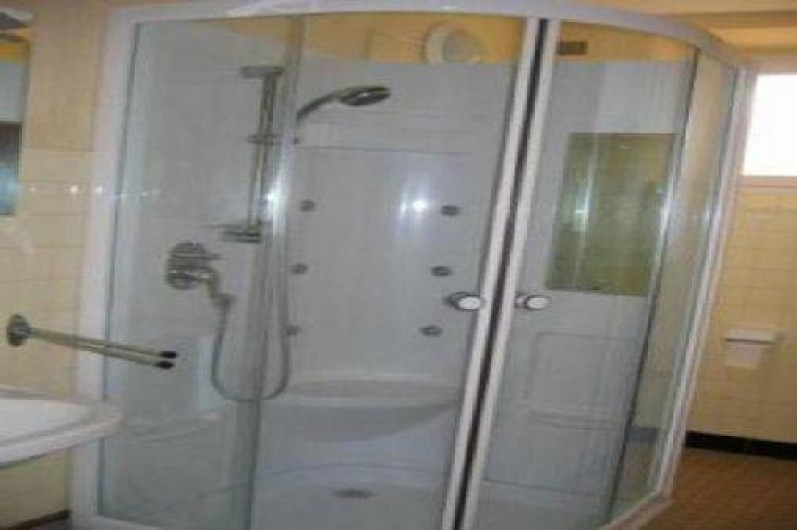 Location de vacances - Villa à Saint-Georges-de-Luzençon