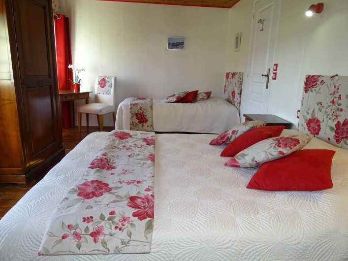 Location de vacances - Chambre d'hôtes à Bréville-les-Monts - chambre Côte Fleurie