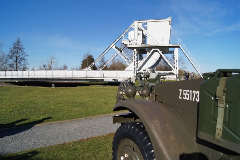 Location de vacances - Chambre d'hôtes à Bréville-les-Monts - pont Pégasus Bridge 1er pont libéré le 6 juin 1944