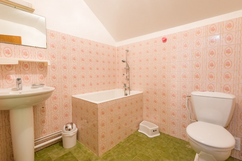 Location de vacances - Gîte à Saint-Julien-en-Vercors - Salle de bain 2ème étage